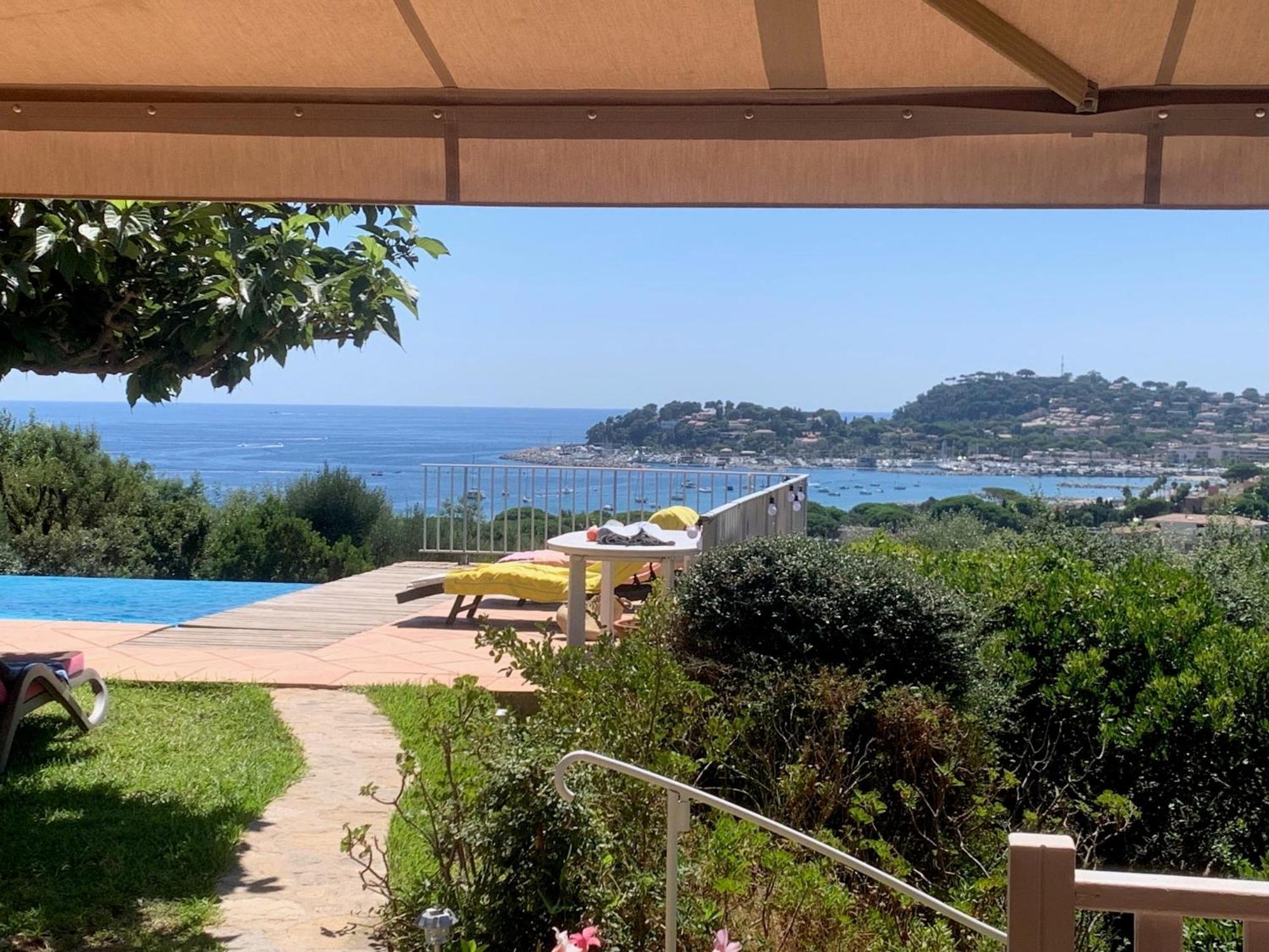 Les Citronniers - Splendide vue mer accès plage à pieds à 5 minutes Cavalaire-sur-Mer Exterior foto